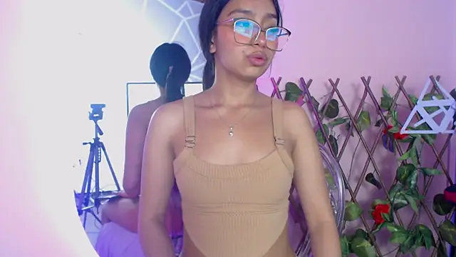 Snapshot of Stefanygp chatting on 03-21-25, 04:07 Stefanygp online show from 03-21-25, 04:07