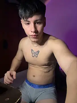 Snapshot of krizia7 chatting on 03-27-26, 11:16 krizia7 online show from 03-27-26, 11:16