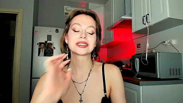 Niky  Jess online show from 03-11-25, 08:41