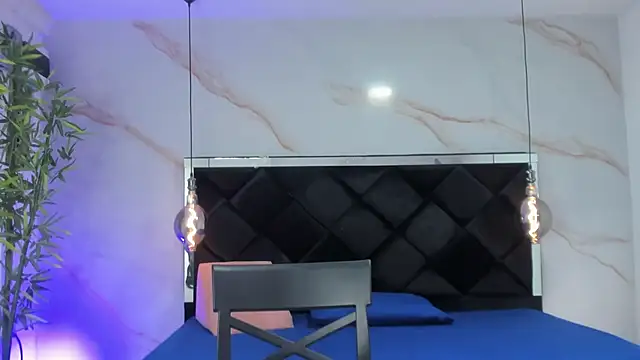 AngelaaCute  online show from 10-21-25, 12:15