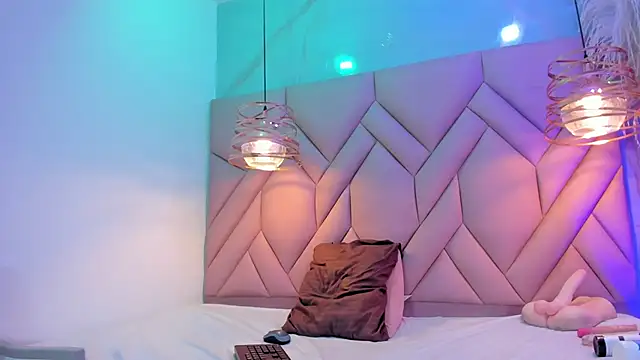 AngelaaCute  online show from 03-01-25, 03:38