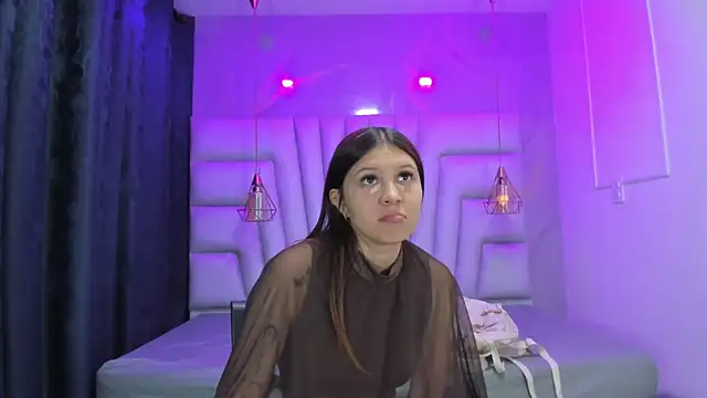 AngelaaCute  online show from 03-07-26, 02:11