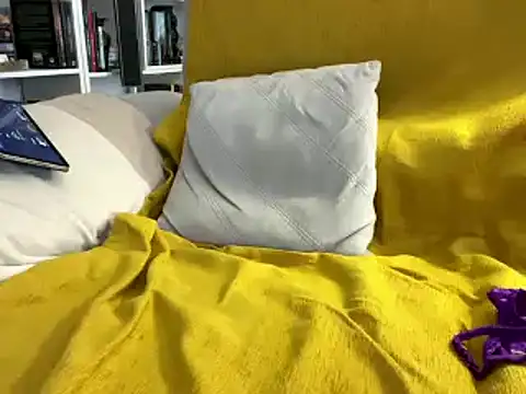 fastuga24 online show from 11-17-25, 02:43