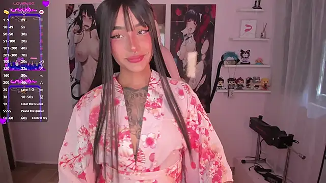 Snapshot of Sweet-bunny1 chatting on 03-18-25, 07:33 Sweet-bunny1 online show from 03-18-25, 07:33