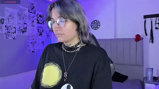 SukiFuyu  online show from 03-12-25, 12:26