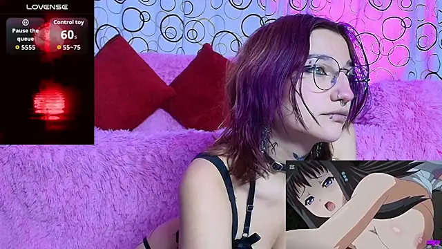 SukiFuyu  online show from 11-12-25, 09:18