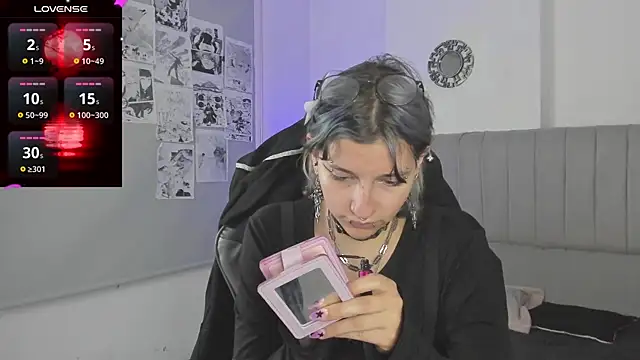 SukiFuyu  online show from 02-28-25, 12:09