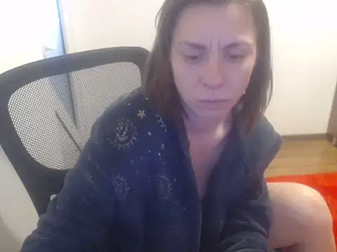 SweetAdela92 online show from 02-11-26, 08:41