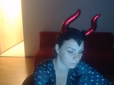 SweetAdela92 online show from 10-31-25, 06:48