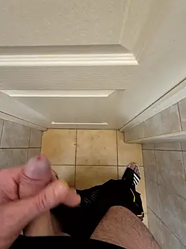 kisbiro77777 online show from 01-11-26, 08:54