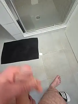 kisbiro77777 online show from 04-15-26, 05:50