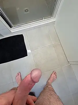 kisbiro77777 online show from 04-14-26, 05:18