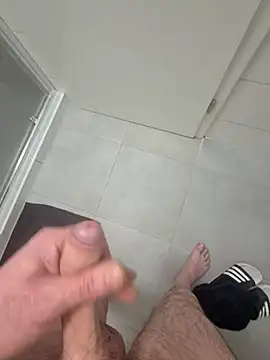 kisbiro77777 online show from 03-05-26, 07:43