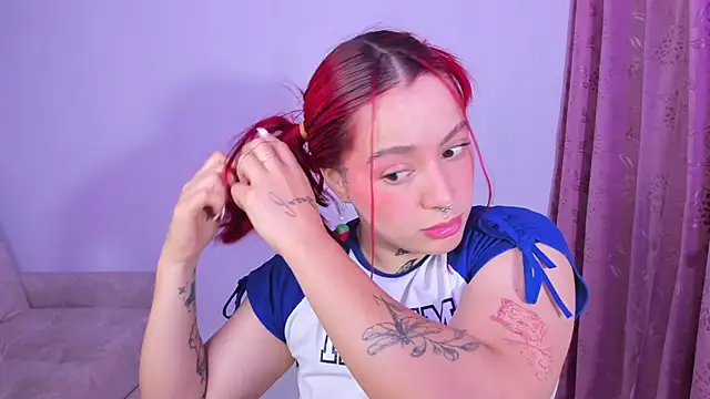 Snapshot of annika_taylor chatting on 10-04-25, 12:56 annika taylor online show from 10-04-25, 12:56