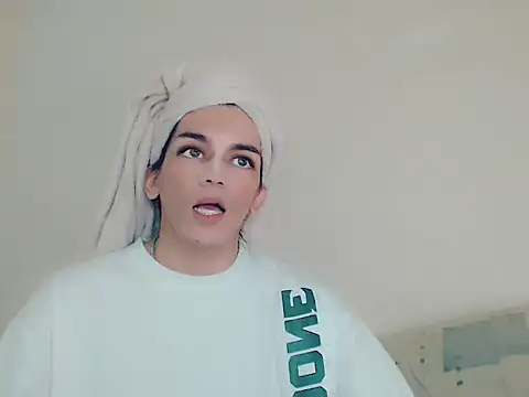 kimkardasha98 online show from 02-25-26, 12:11