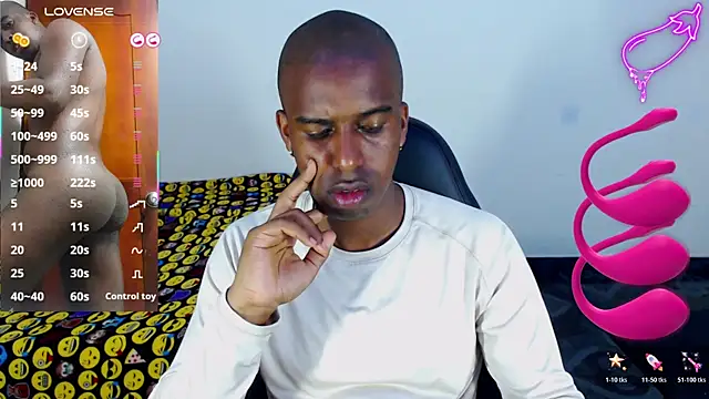 Snapshot of mrjhon26 chatting on 06-01-26, 06:07 mrjhon26 online show from 06-01-26, 06:07