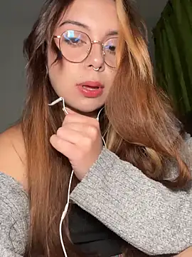 NatyOlson online show from 10-09-25, 04:02