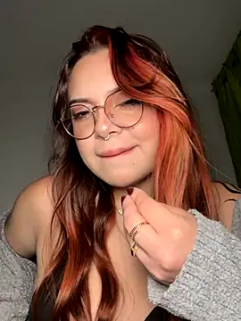 NatyOlson online show from 11-15-25, 01:09