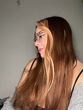 NatyOlson online show from 10-03-25, 03:41