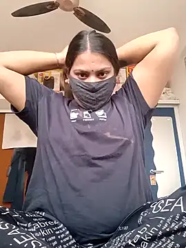 Hotmilfxox online show from 12-18-24, 07:15