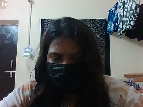 Hotmilfxox online show from 05-27-26, 08:43