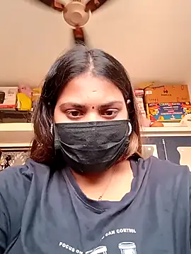 Hotmilfxox online show from 01-07-25, 11:37