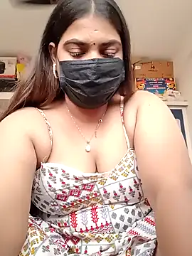 Hotmilfxox online show from 01-17-25, 11:27