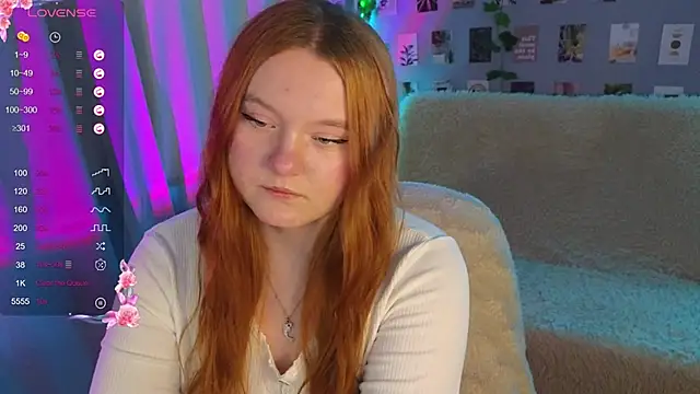 Snapshot of Alice_linter chatting on 02-10-25, 08:09 Alice linter online show from 02-10-25, 08:09