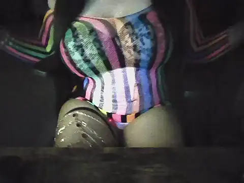 JulieJoe  online show from 10-29-25, 04:39