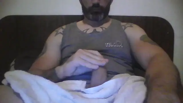 ozzypsico13 online show from 12-04-25, 01:48