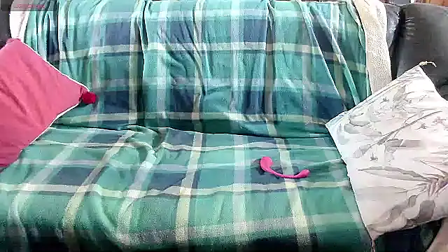 LauraMonolo online show from 04-01-26, 06:15