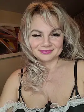 candy queeen online show from 02-08-26, 09:34