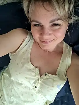 candy queeen online show from 03-31-26, 11:01