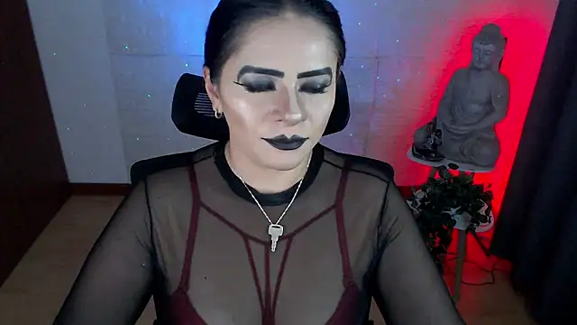 GODDESS EVANS online show from 04-11-26, 12:18