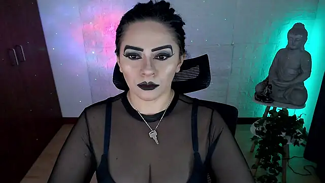 GODDESS EVANS online show from 05-12-26, 01:13
