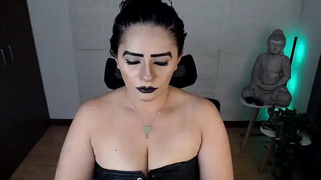 GODDESS EVANS online show from 02-26-26, 11:05