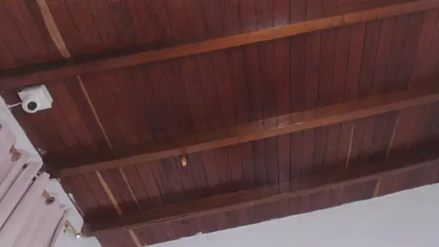 Snapshot of Amara_Red chatting on 11-21-25, 12:31 Amara Red online show from 11-21-25, 12:31