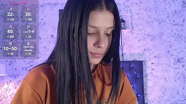 Snapshot of Zoee_babygirl chatting on 03-06-25, 01:24 Zoee babygirl online show from 03-06-25, 01:24