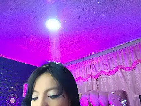 loren tits24 online show from 03-07-25, 08:55