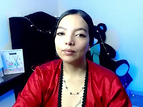 Snapshot of loren_tits24 chatting on 07-12-26, 01:01 loren tits24 online show from 07-12-26, 01:01