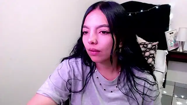 loren tits24 online show from 06-21-26, 08:25