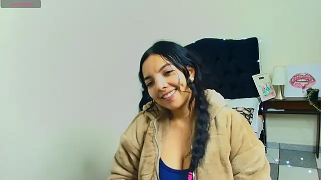 loren tits24 online show from 05-25-26, 04:12