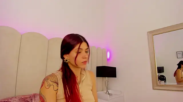 AnnyCherry  online show from 11-21-25, 07:57