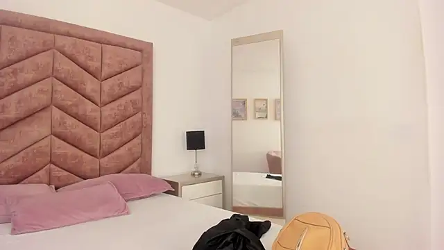 AnnyCherry  online show from 03-19-26, 07:36