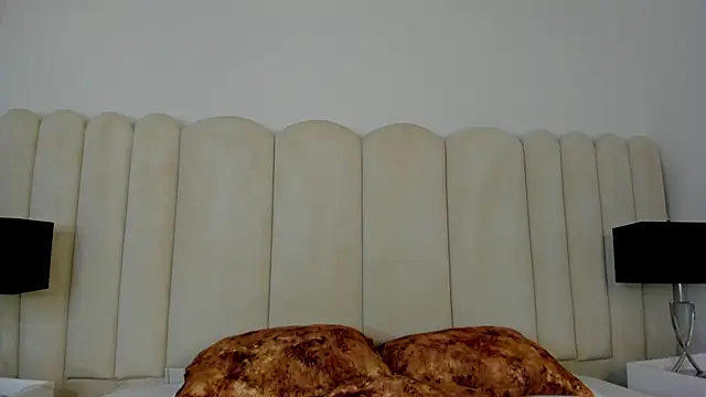 AnnyCherry  online show from 09-22-25, 08:59