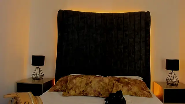 AnnyCherry  online show from 09-29-25, 10:15