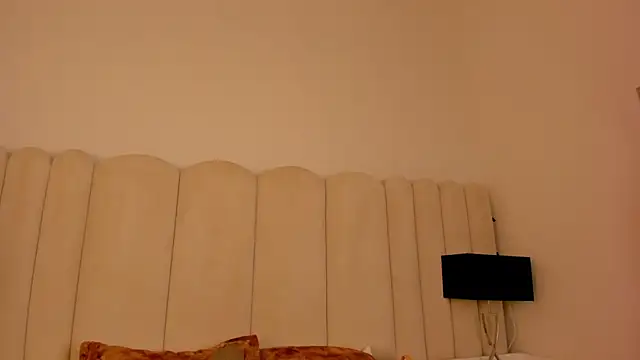 AnnyCherry  online show from 09-23-25, 09:55