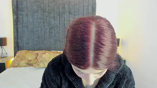 AnnyCherry  online show from 10-06-25, 11:49