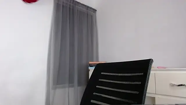 melody  bleir online show from 03-07-26, 01:01