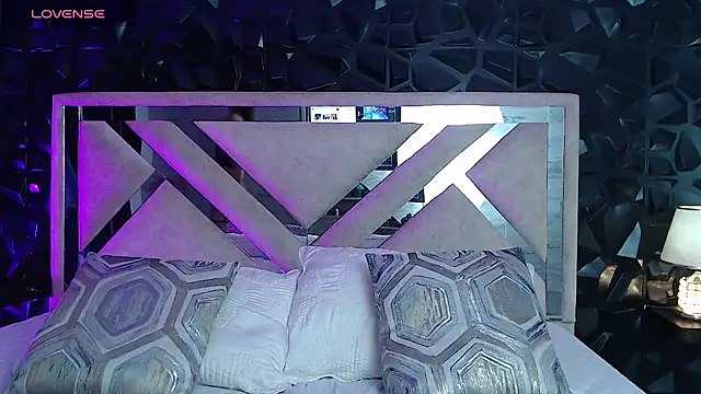 Snapshot of Ari_sunshine_ chatting on 03-05-25, 08:00 Ari sunshine online show from 03-05-25, 08:00